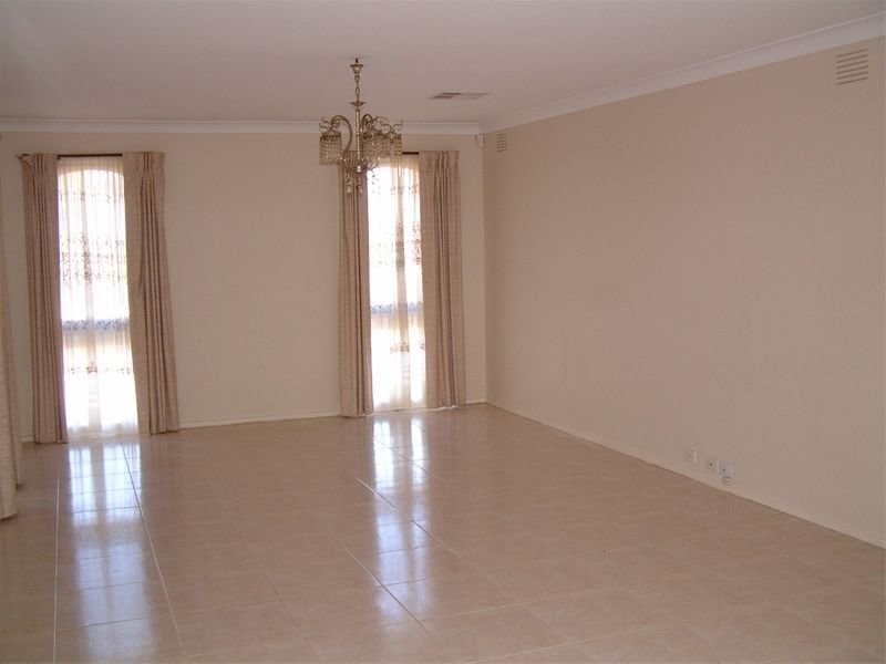 1 Entally Drive, Wheelers Hill VIC 3150