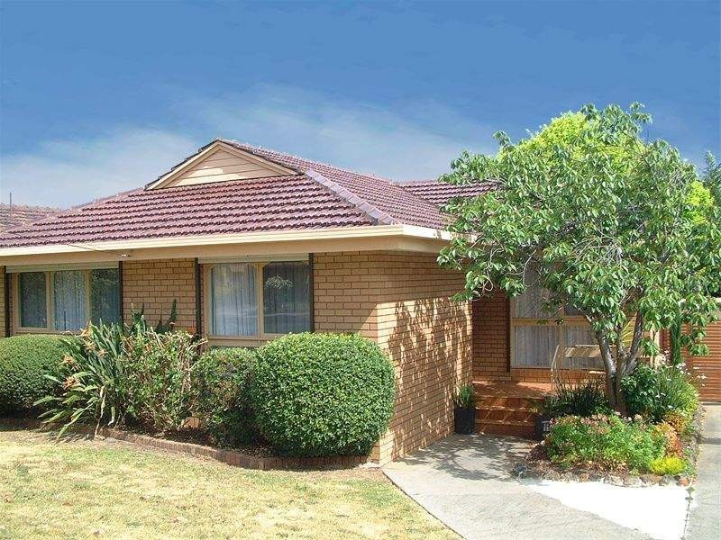 85 Strada Crescent, Wheelers Hill VIC 3150