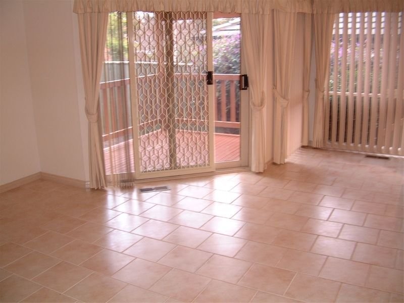 23a Clifford Street, Glen Waverley VIC 3150