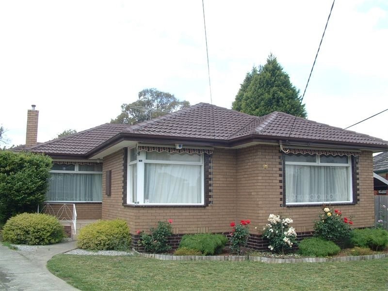 21 Diosma Drive, Glen Waverley VIC 3150