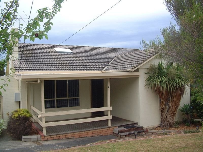 9 Eugenia Street, Doveton VIC 3177