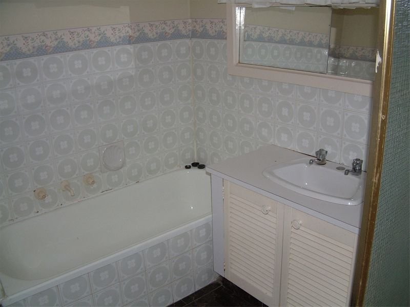 11 Hollygreen Drive, Wheelers Hill VIC 3150