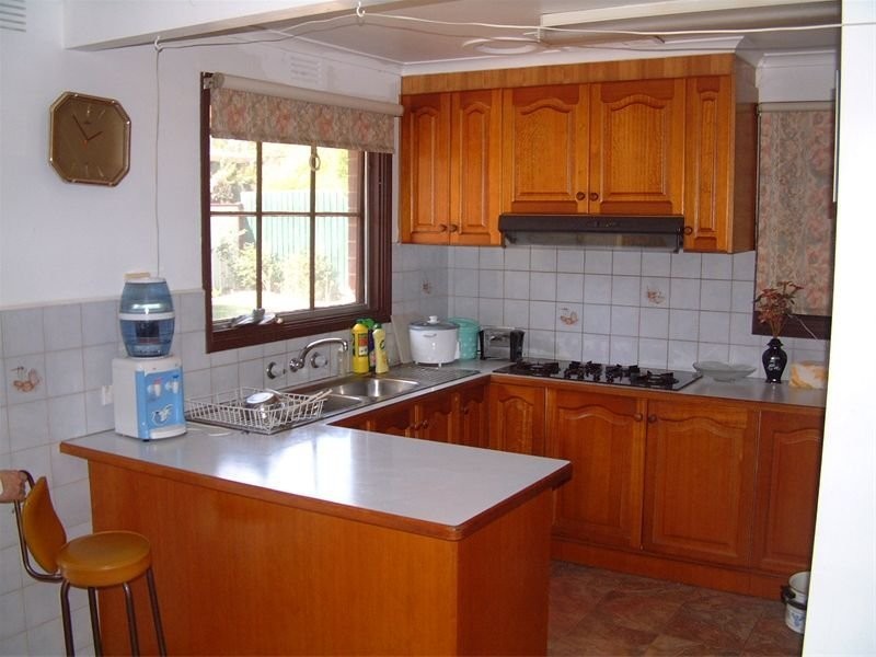 40 Darnley Grove, Wheelers Hill VIC 3150