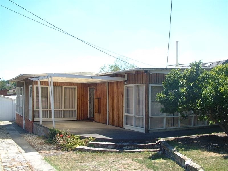 11 Shirley Avenue, Glen Waverley VIC 3150