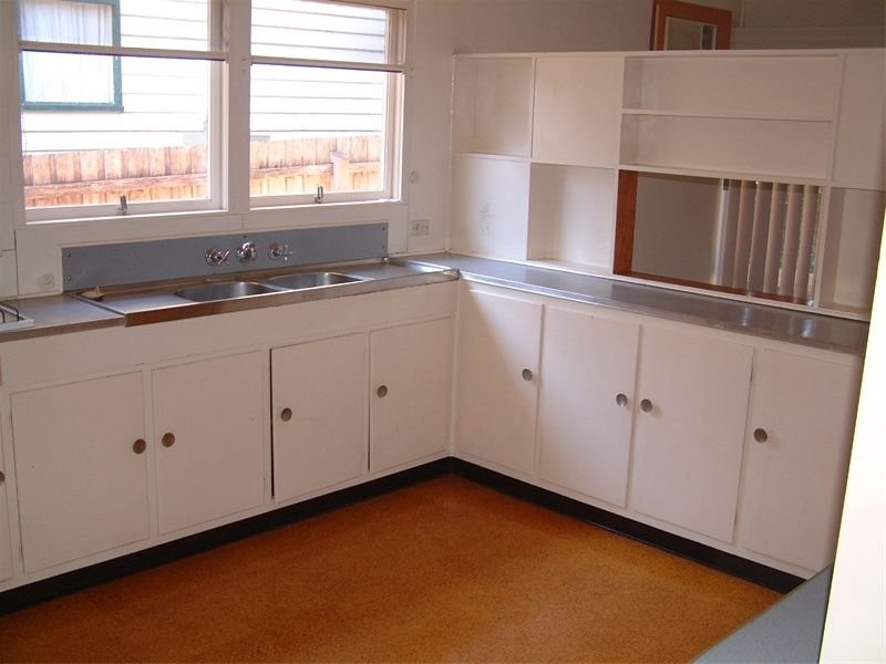 11 Shirley Avenue, Glen Waverley VIC 3150