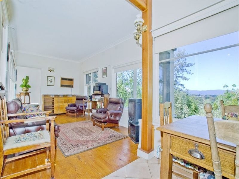 35 Charlotte Street, Glen Waverley VIC 3150