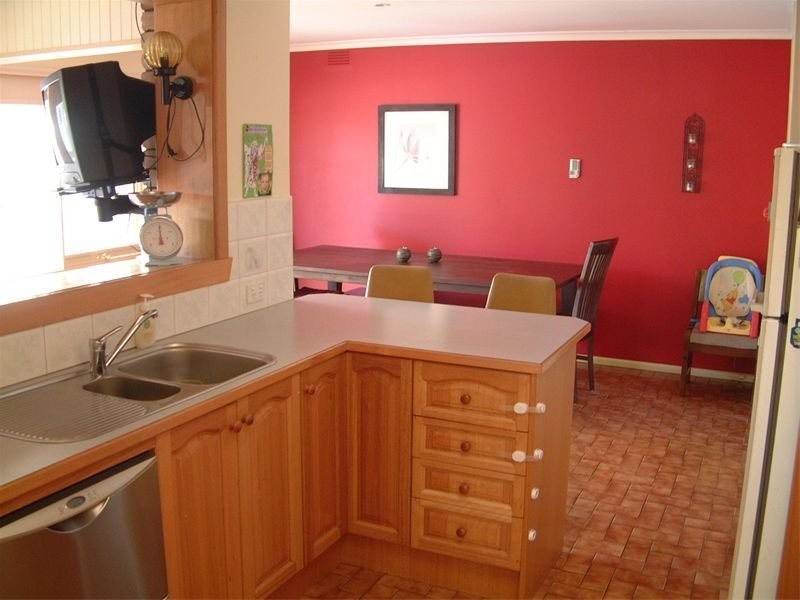 6 Hayman Terrace, Mulgrave VIC 3170