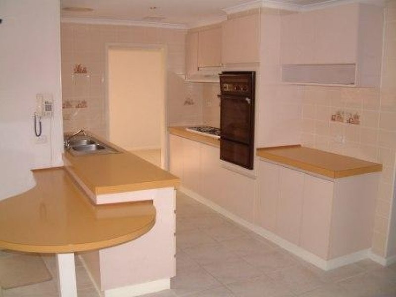 7 Ferres Court, Glen Waverley VIC 3150