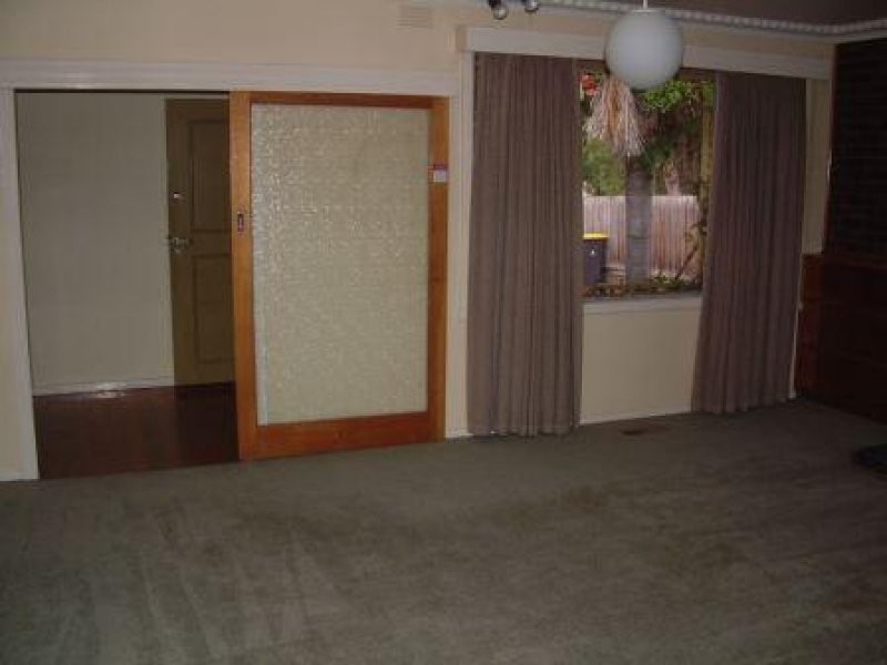 21 Kincumber Drive, Glen Waverley VIC 3150