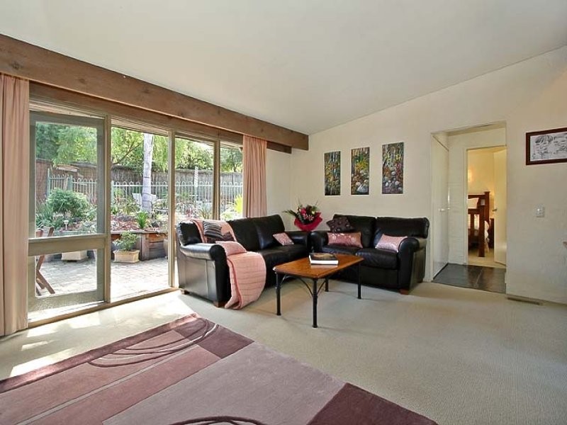 3 Sandhurst Court, Wheelers Hill VIC 3150