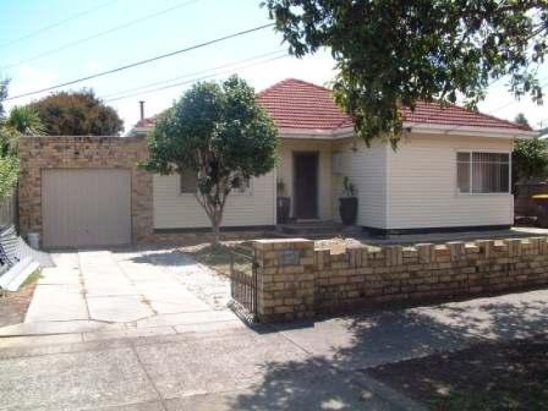 17 Mount Street, Glen Waverley VIC 3150