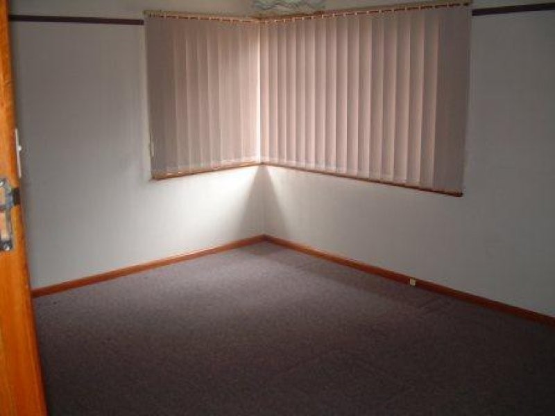 17 Mount Street, Glen Waverley VIC 3150