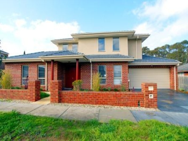 8 Albert Crescent, Mulgrave VIC 3170