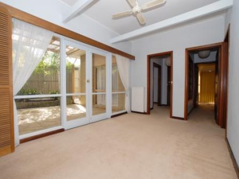 4 Wilfred Court, Glen Waverley VIC 3150