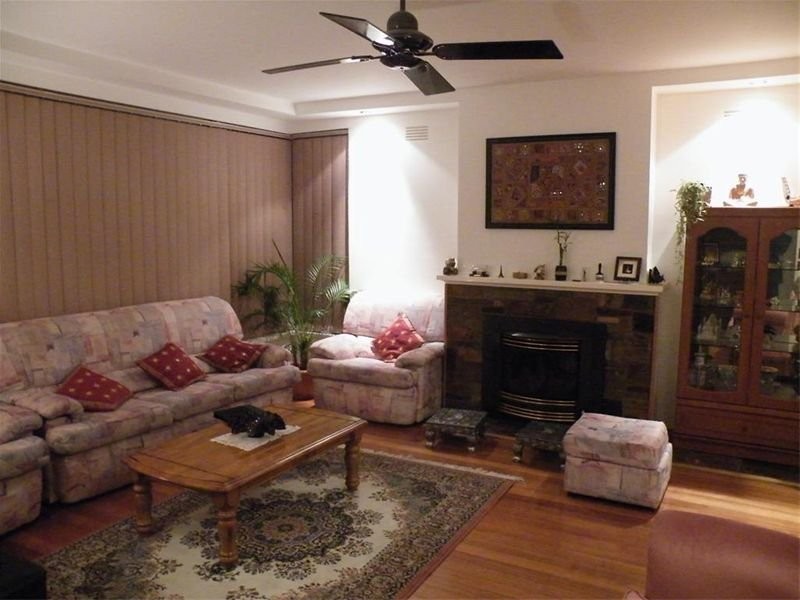 23 Greenways Road, Glen Waverley VIC 3150