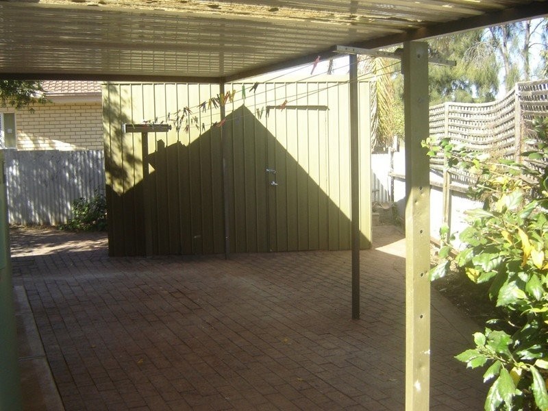 16 Church Road, Campbelltown SA 5074