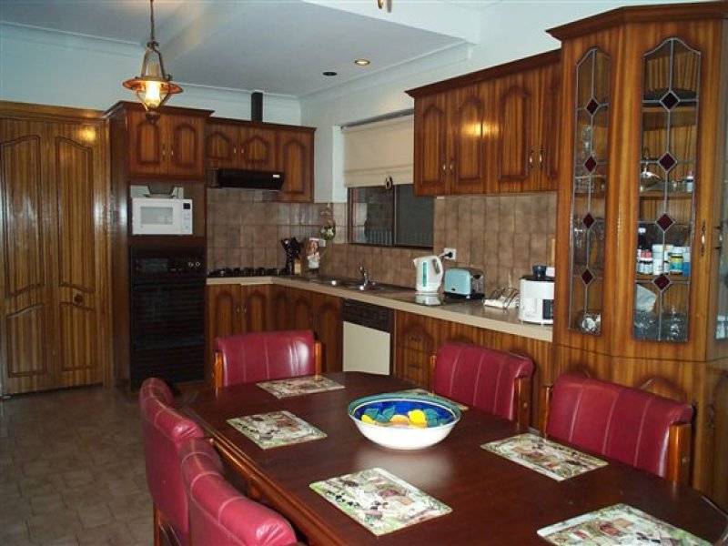 2 Giles Road, Rostrevor SA 5073