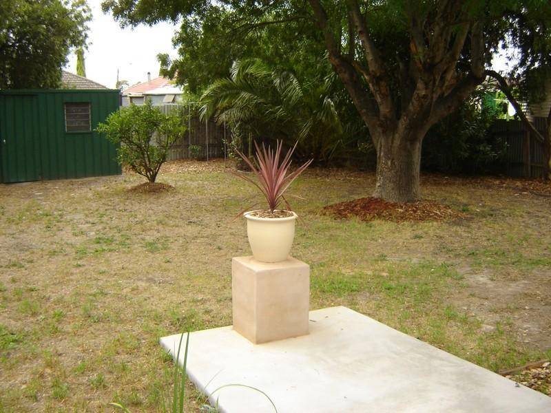 4 Pantowora Drive, Hope Valley SA 5090