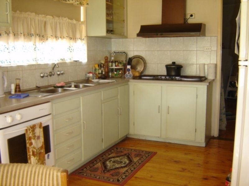 1 Botanic Grove, Campbelltown SA 5074