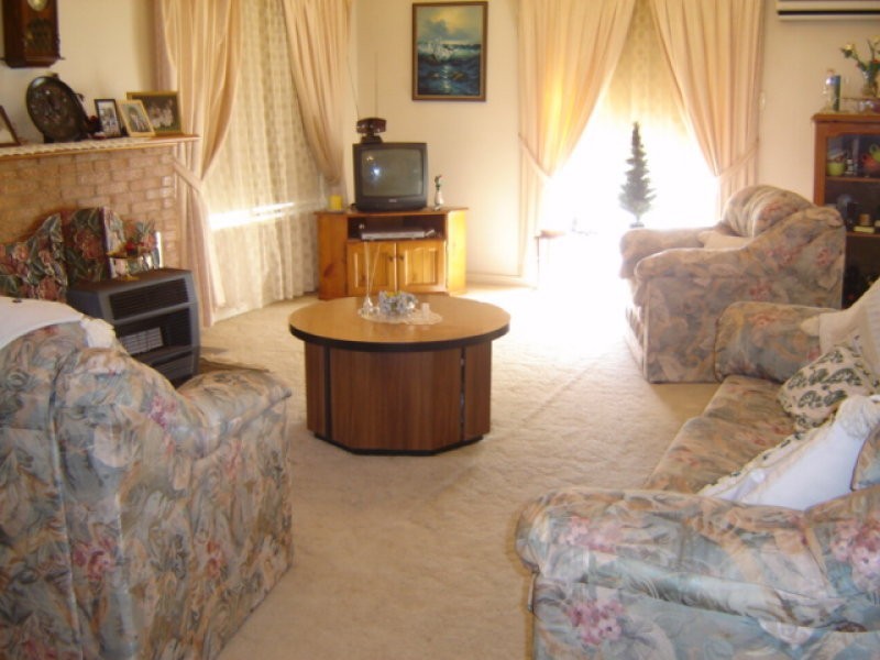 1 Botanic Grove, Campbelltown SA 5074