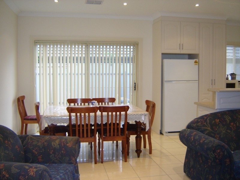 8 Lindsay Street, Rostrevor SA 5073