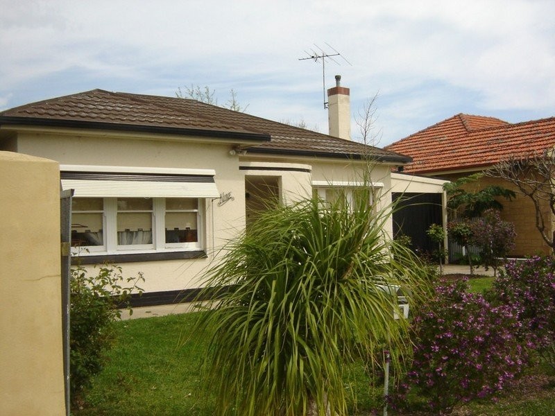 9 Rosslyn Avenue, Manningham SA 5086