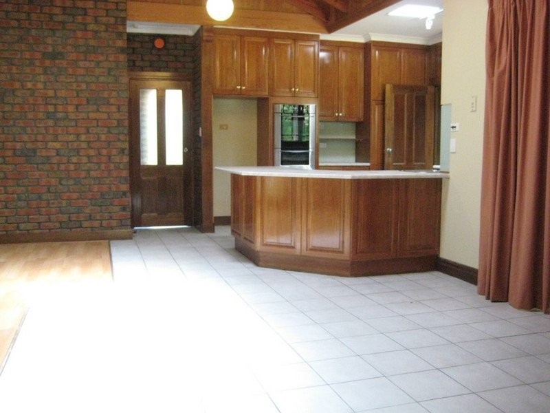 21 Shelton Drive, Athelstone SA 5076