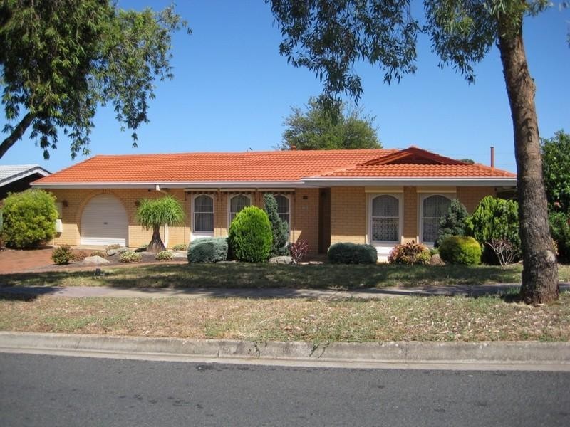 18 Laver Avenue, Gulfview Heights SA 5096