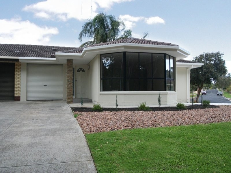 33a Packer Crescent, Paradise SA 5075