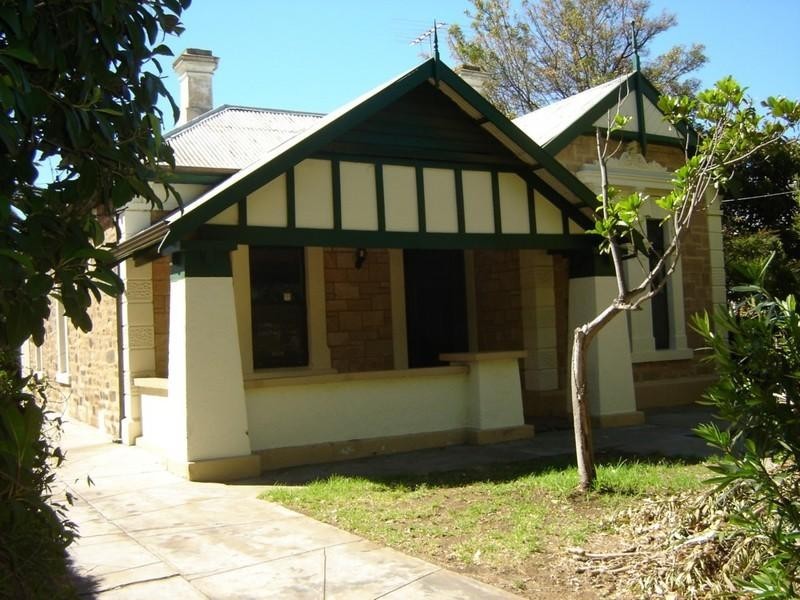 61 Fourth Avenue, St Peters SA 5069