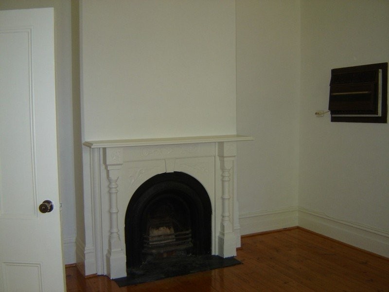 61 Fourth Avenue, St Peters SA 5069