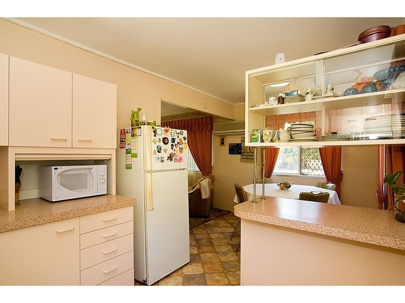 31 Dorsey Crescent, Bundamba QLD 4304