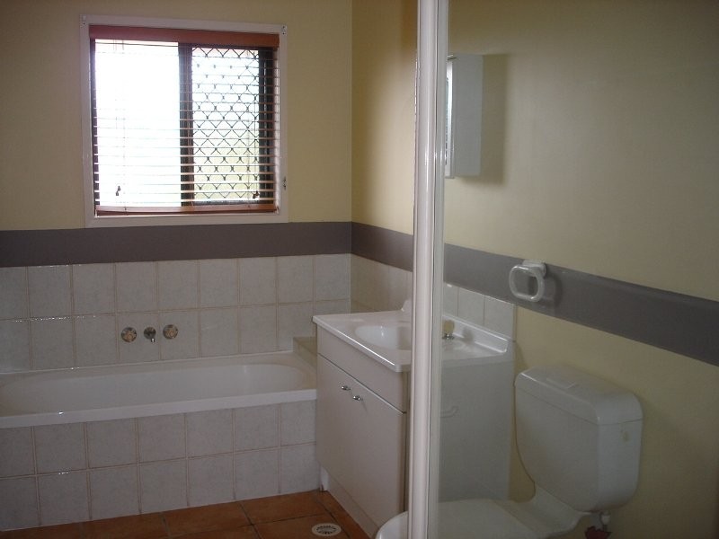 106 Highbury Drive, Redbank Plains QLD 4301