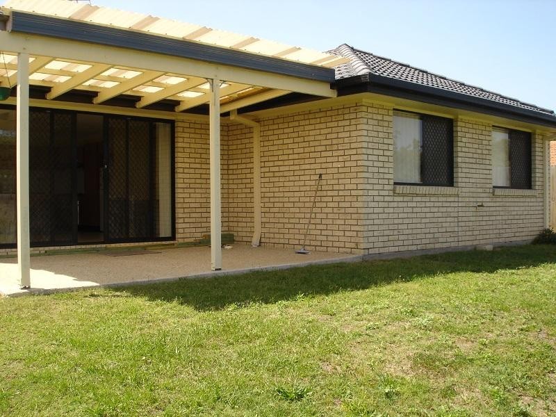 23 Sutherland Crescent, Goodna QLD 4300