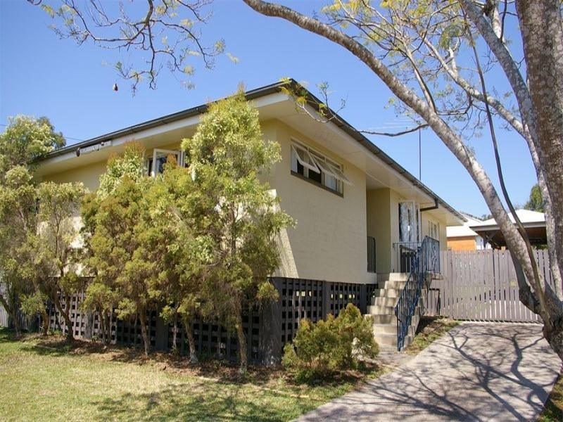 43 Price Street, Riverview QLD 4303