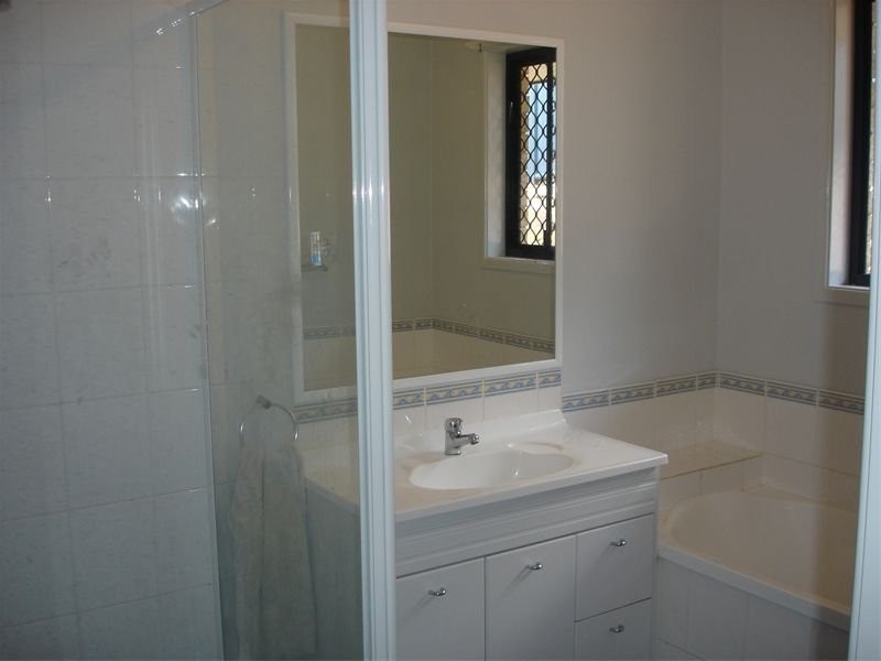 140 Eugene Street, Bellbird Park QLD 4300