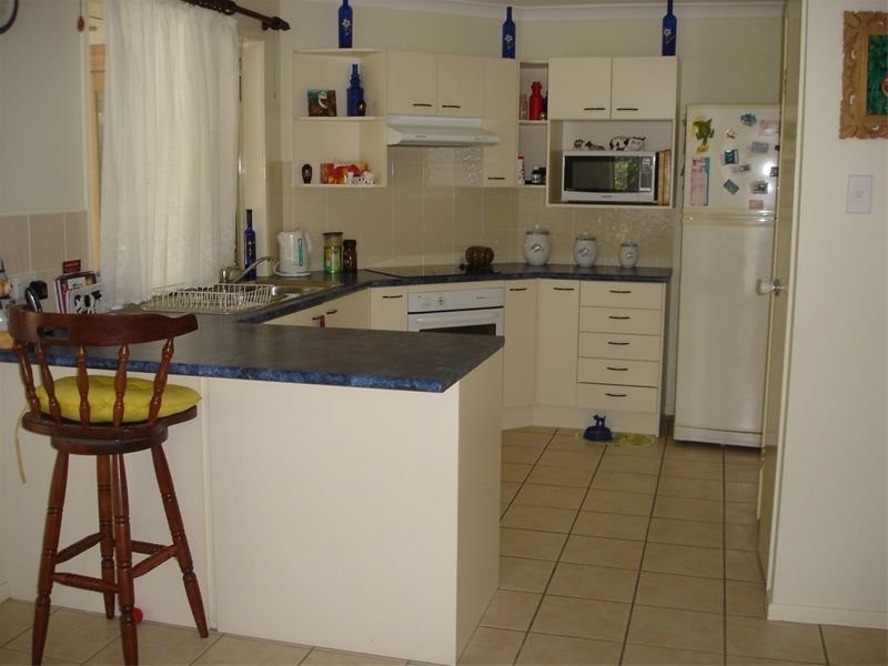 16 Bombala Court, Collingwood Park QLD 4301