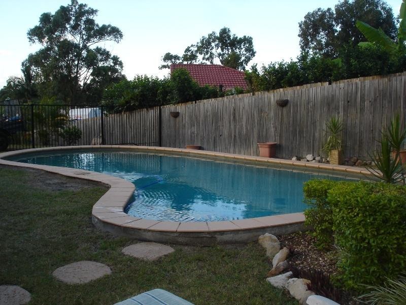 18 Bombala Court, Collingwood Park QLD 4301