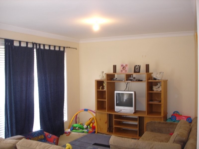 4 Colonial Court, Redbank Plains QLD 4301