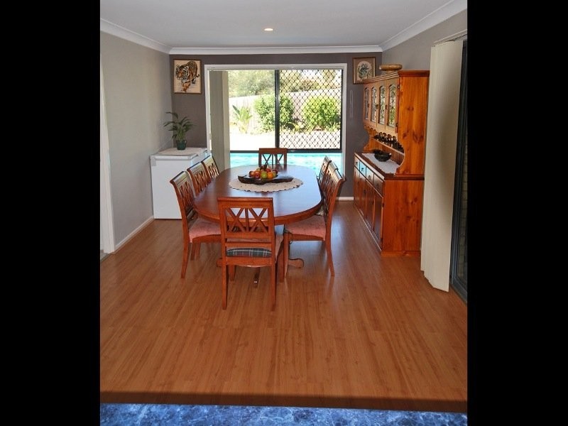 4 Coliban Court, Collingwood Park QLD 4301
