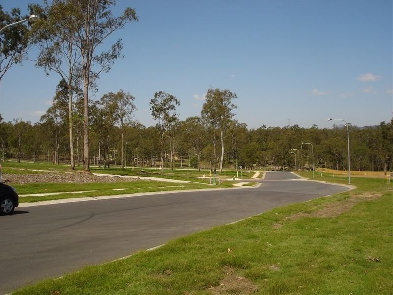 16 Davies Street, Goodna QLD 4300