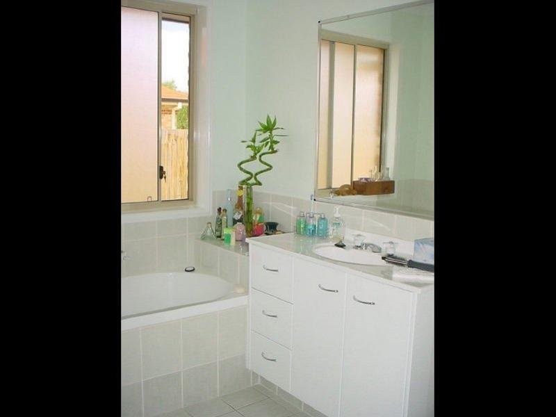 121 Sharpless Road, Springfield QLD 4300
