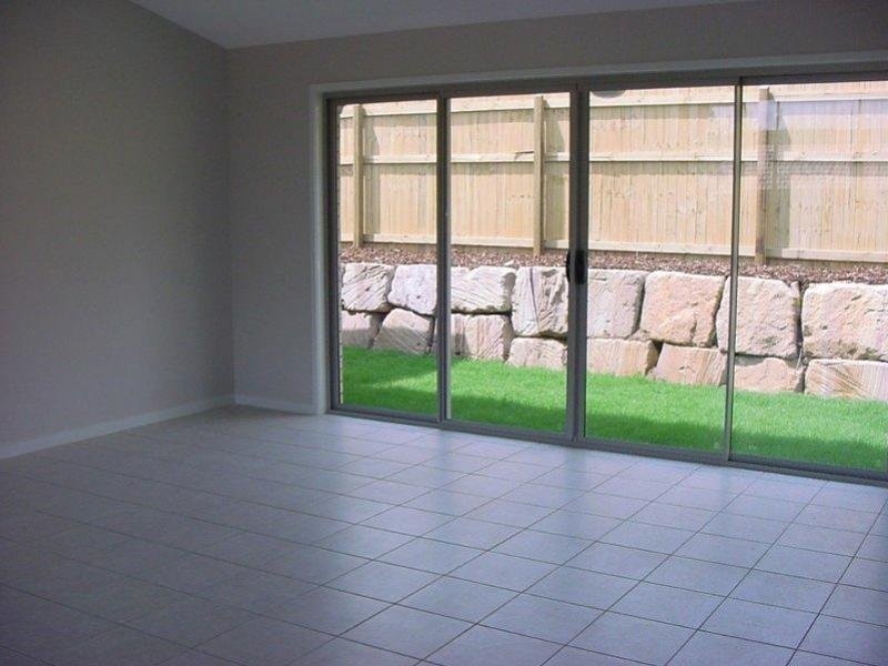 14 Ashbourne Avenue, Goodna QLD 4300