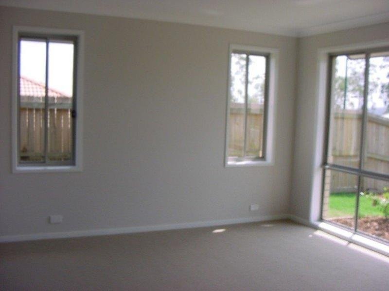 14 Ashbourne Avenue, Goodna QLD 4300