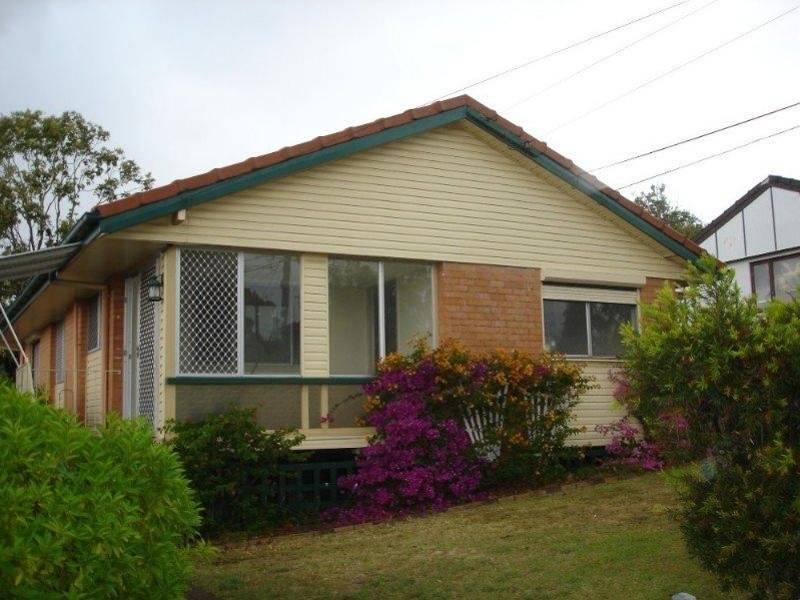 6 Linda Street, Goodna QLD 4300