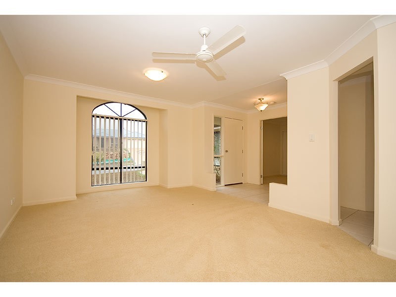 15 Higgins Street, Collingwood Park QLD 4301