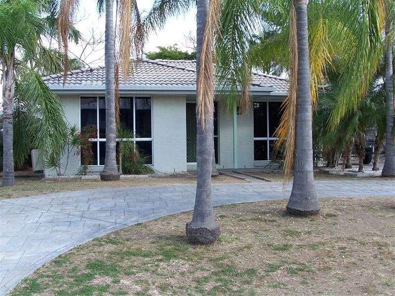 4 Buschman Close, Redbank Plains QLD 4301