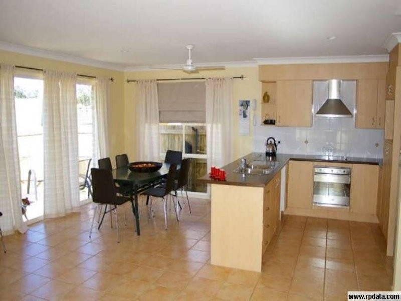 90 Collins Street, Collingwood Park QLD 4301