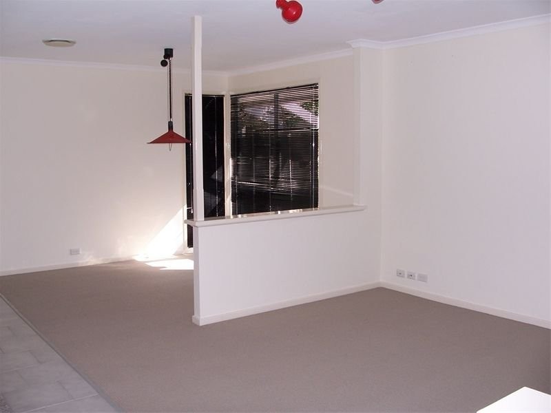 4 Buschman Close, Redbank Plains QLD 4301