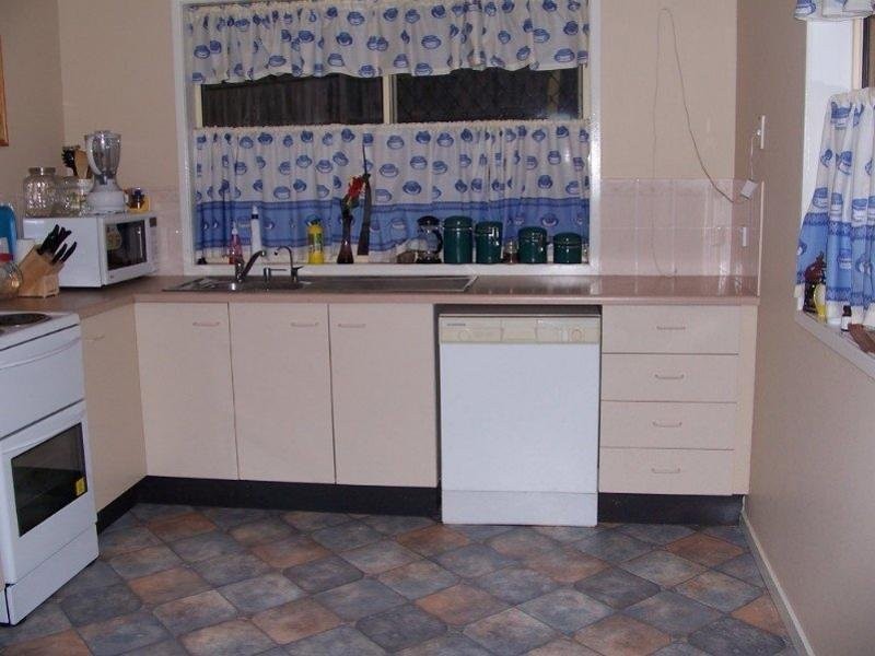 22 Whitlam Drive, Collingwood Park QLD 4301